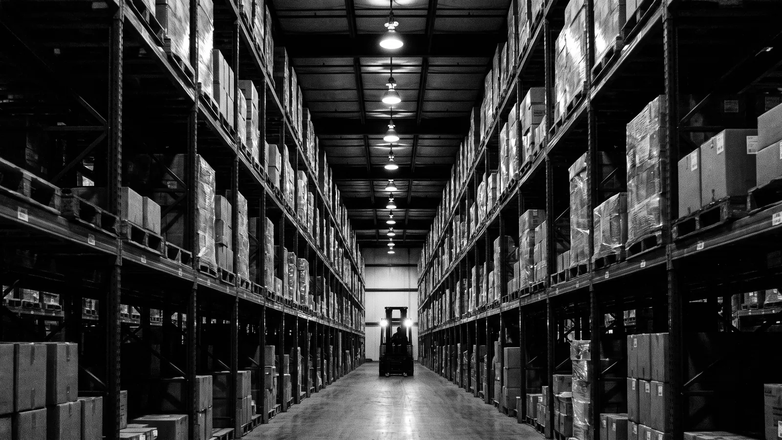 Distribution warehouse aisle